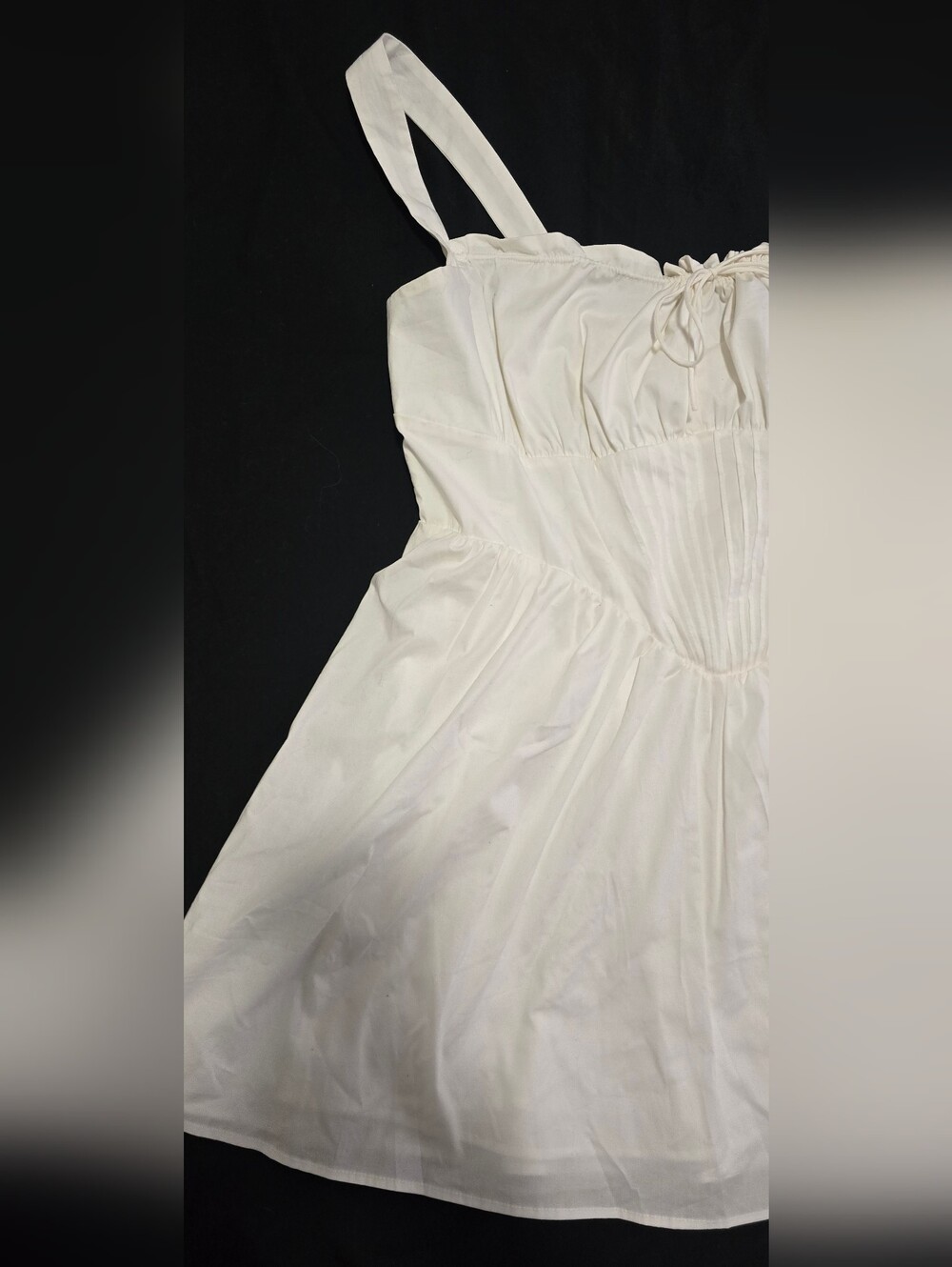 Forever 21 White Strap Dress with Sweetheart Bodice